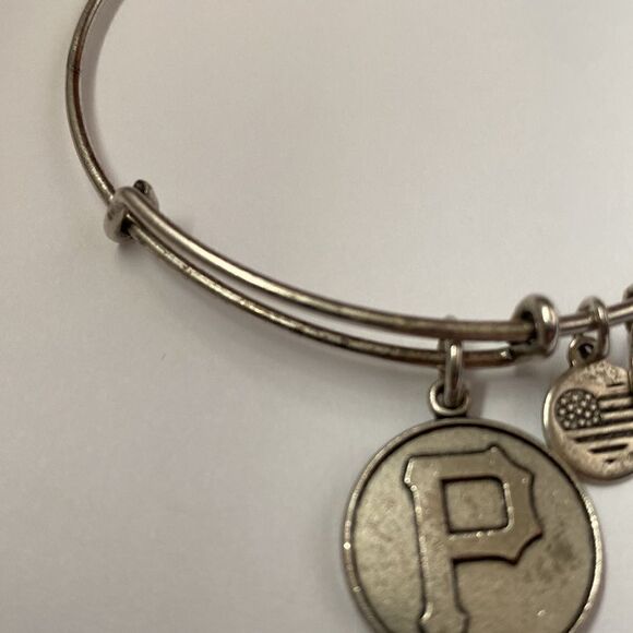 Alex and Ani MLB Pittsburg Pirates Bracelet - Picture 3 of 5